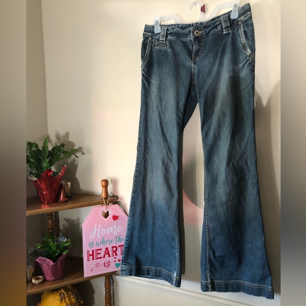 VINTAGE BANANA REPUBLIC FLARE JEANS 💙